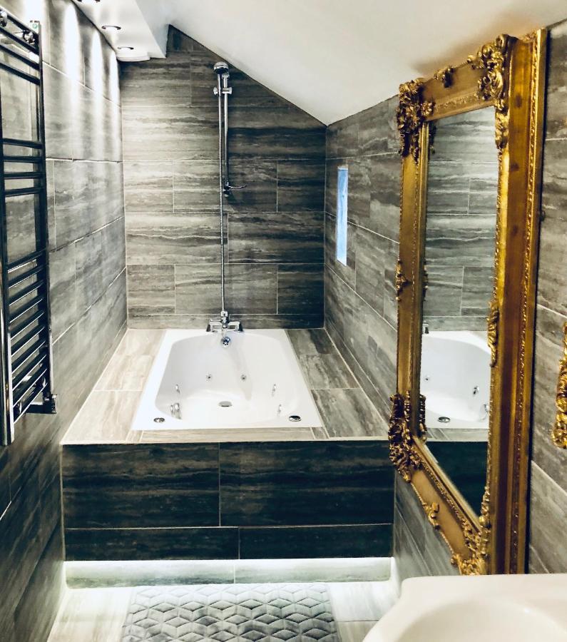 Luxury Apartment Blackpool Luaran gambar