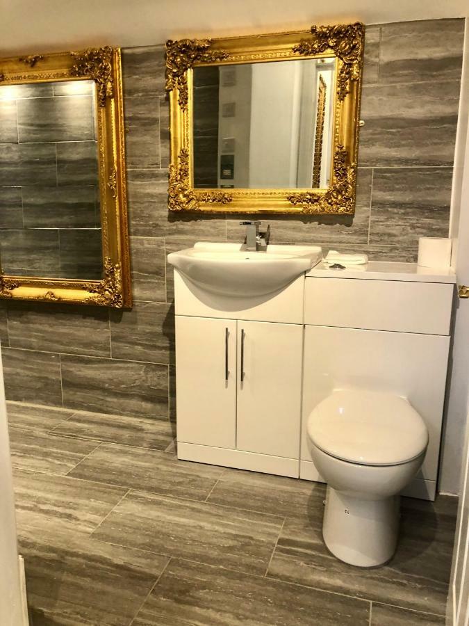 Luxury Apartment Blackpool Luaran gambar