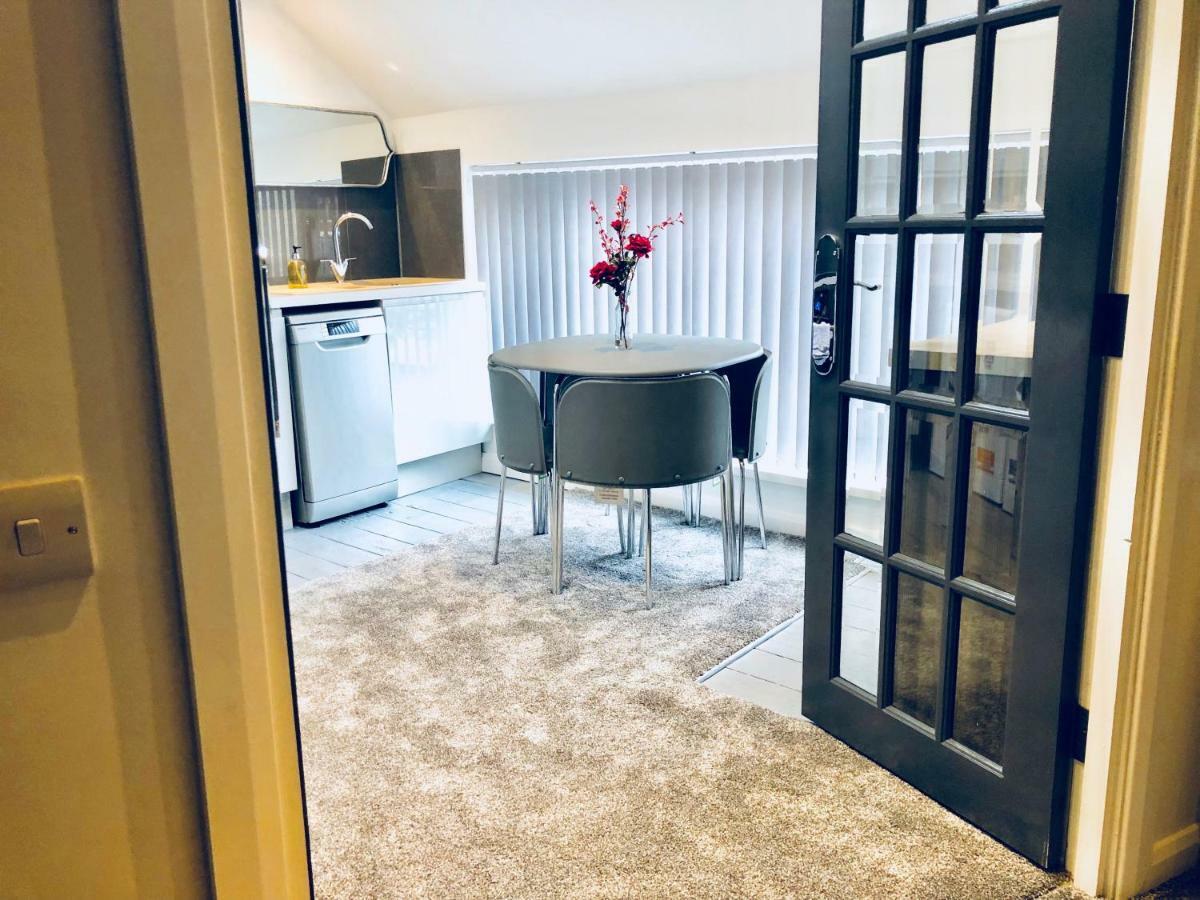Luxury Apartment Blackpool Luaran gambar